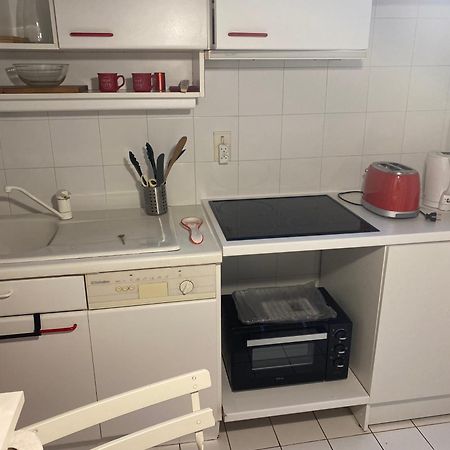 Au Mignonnet Apartment Millau Bagian luar foto
