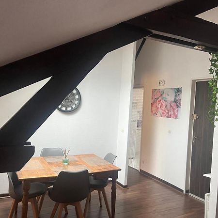 Au Mignonnet Apartment Millau Bagian luar foto